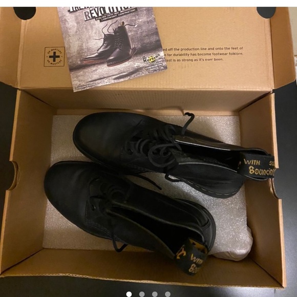 Dr. Martens | Shoes | 46 Newton Leather Doc Martens Lite Boots | Poshmark